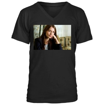 Saffron Burrows Men's V-Neck T-Shirt