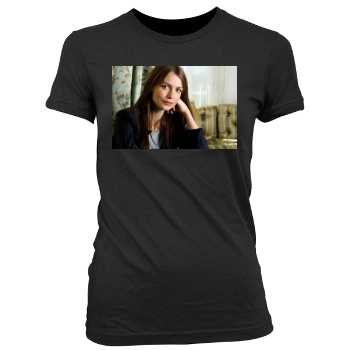 Saffron Burrows Women's Junior Cut Crewneck T-Shirt