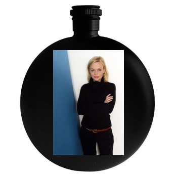 Samantha Mathis Round Flask