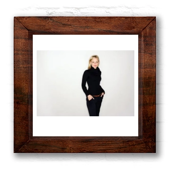 Samantha Mathis 6x6