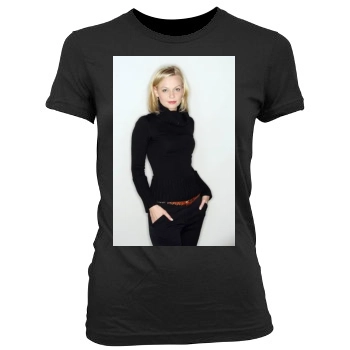 Samantha Mathis Women's Junior Cut Crewneck T-Shirt