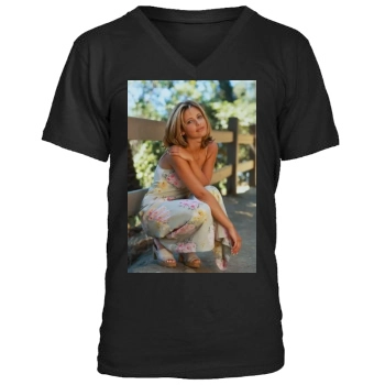 Sarah Michelle Gellar Men's V-Neck T-Shirt