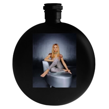 Sarah Michelle Gellar Round Flask