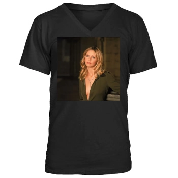 Sarah Michelle Gellar Men's V-Neck T-Shirt