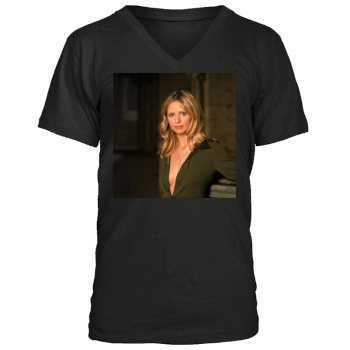 Sarah Michelle Gellar Men's V-Neck T-Shirt