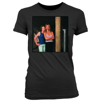 Sarah Michelle Gellar Women's Junior Cut Crewneck T-Shirt