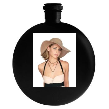 Sarah Michelle Gellar Round Flask