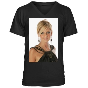 Sarah Michelle Gellar Men's V-Neck T-Shirt