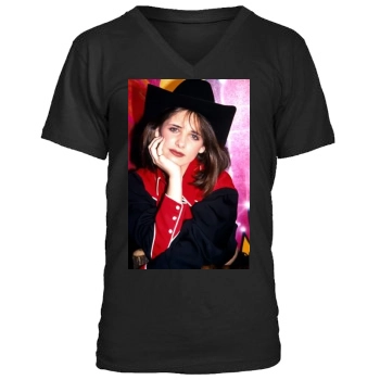 Sarah Michelle Gellar Men's V-Neck T-Shirt