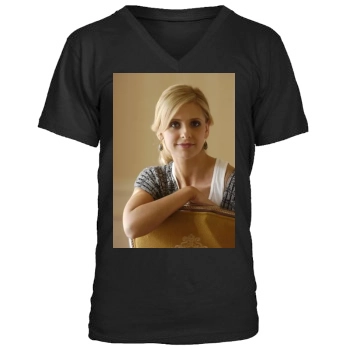 Sarah Michelle Gellar Men's V-Neck T-Shirt