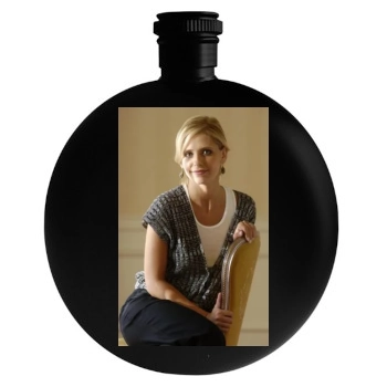 Sarah Michelle Gellar Round Flask