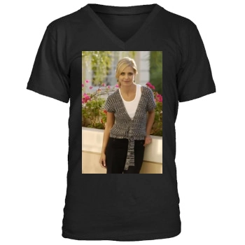 Sarah Michelle Gellar Men's V-Neck T-Shirt