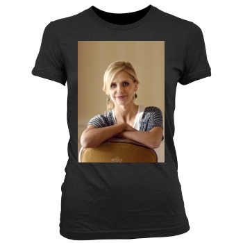 Sarah Michelle Gellar Women's Junior Cut Crewneck T-Shirt