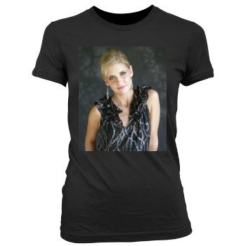 Sarah Michelle Gellar Women's Junior Cut Crewneck T-Shirt