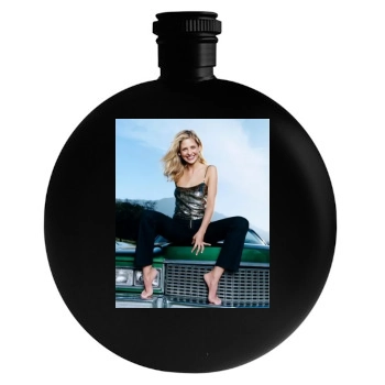 Sarah Michelle Gellar Round Flask