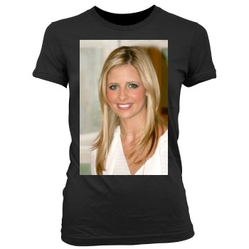 Sarah Michelle Gellar Women's Junior Cut Crewneck T-Shirt