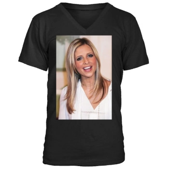 Sarah Michelle Gellar Men's V-Neck T-Shirt