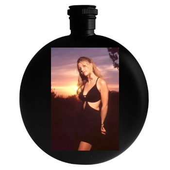 Sarah Michelle Gellar Round Flask