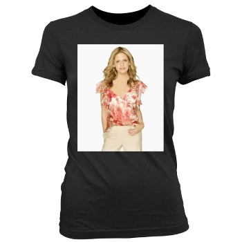 Sarah Michelle Gellar Women's Junior Cut Crewneck T-Shirt