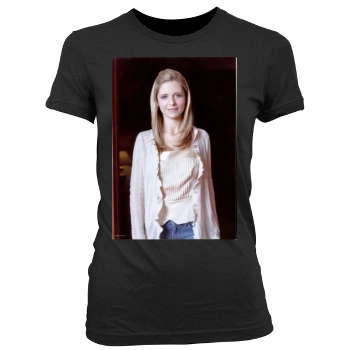 Sarah Michelle Gellar Women's Junior Cut Crewneck T-Shirt