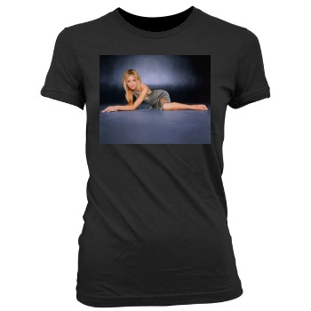 Sarah Michelle Gellar Women's Junior Cut Crewneck T-Shirt