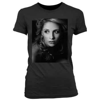 Sarah Michelle Gellar Women's Junior Cut Crewneck T-Shirt