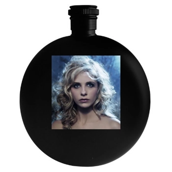 Sarah Michelle Gellar Round Flask