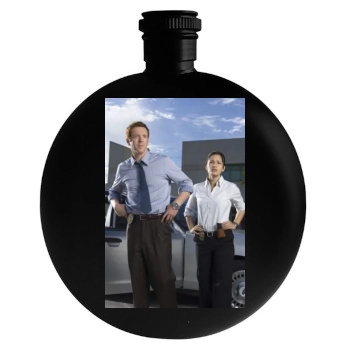 Sarah Shahi Round Flask