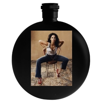 Sarah Silverman Round Flask