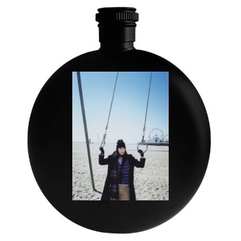 Sarah Silverman Round Flask