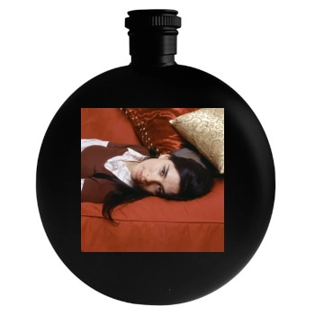 Sarah Silverman Round Flask