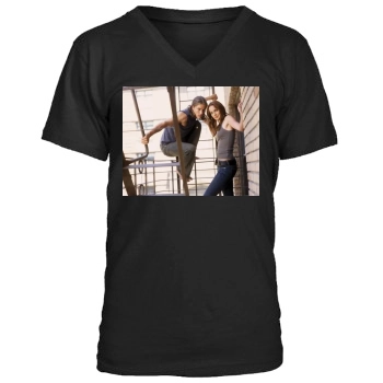 Sarah Wayne Callies Men's V-Neck T-Shirt