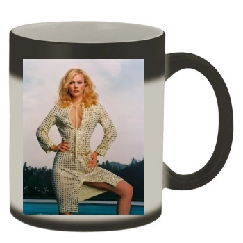 Sarah Wynter Color Changing Mug