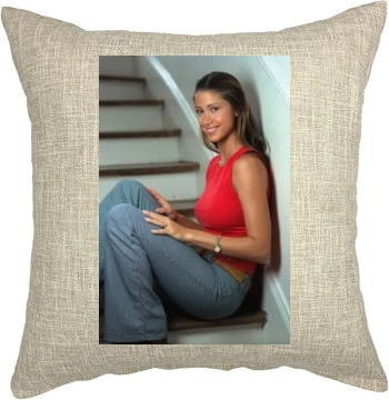 Shannon Elizabeth Pillow