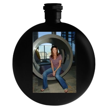 Shannon Elizabeth Round Flask