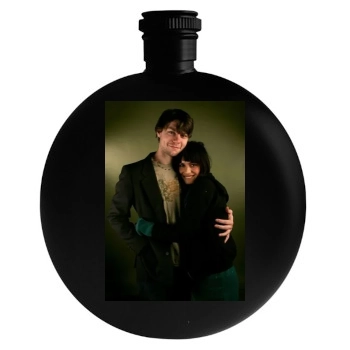 Shannyn Sossamon Round Flask