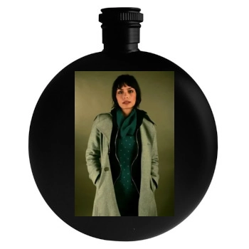 Shannyn Sossamon Round Flask