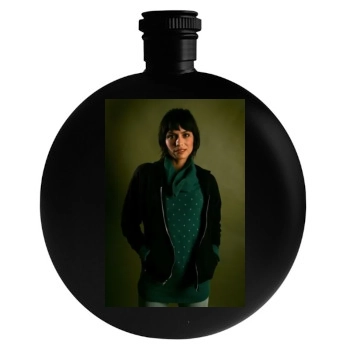 Shannyn Sossamon Round Flask