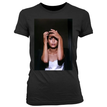 Shannyn Sossamon Women's Junior Cut Crewneck T-Shirt