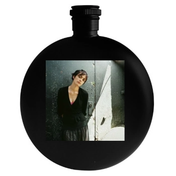 Shannyn Sossamon Round Flask