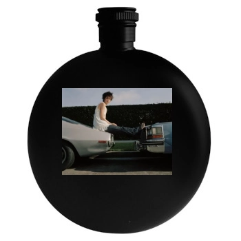 Shannyn Sossamon Round Flask