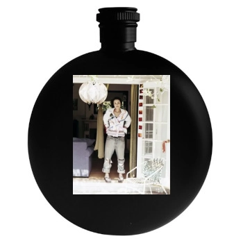 Shannyn Sossamon Round Flask