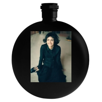 Shannyn Sossamon Round Flask