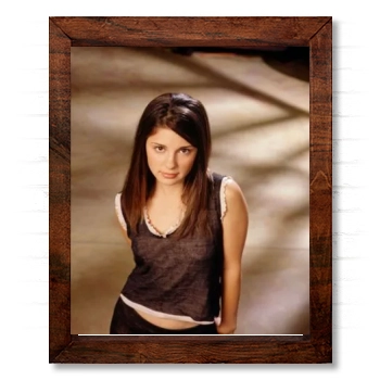 Shiri Appleby 14x17