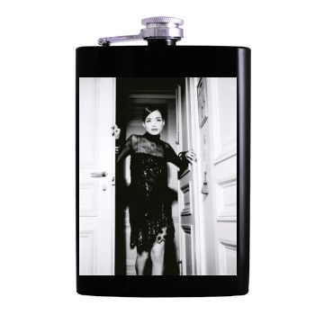 Shu Qi Hip Flask