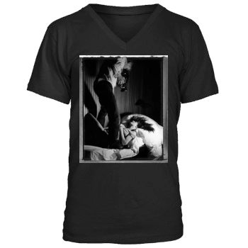 Stephanie Seymour Men's V-Neck T-Shirt