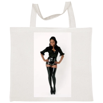 Sugababes Tote