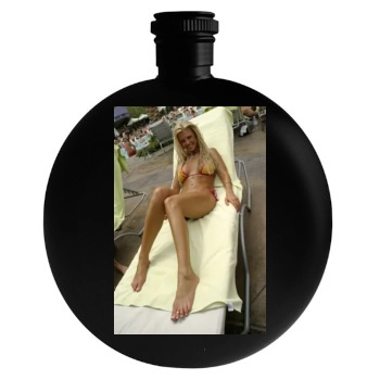 Tara Reid Round Flask