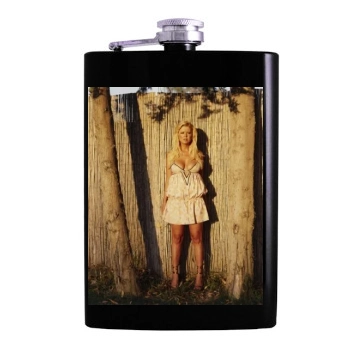 Tara Reid Hip Flask