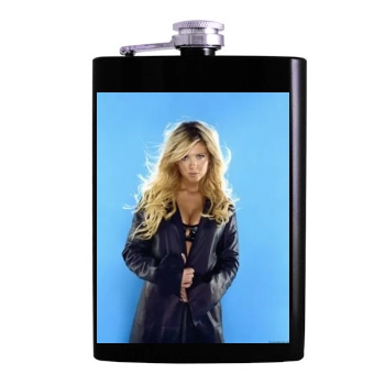 Tara Reid Hip Flask